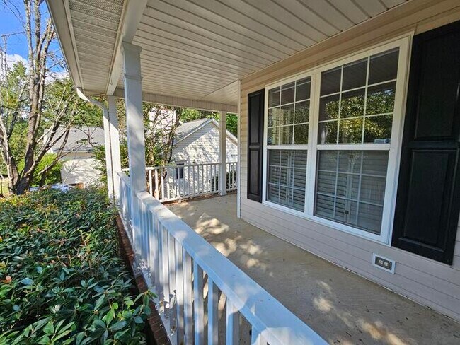 Building Photo - Huge Backyard on this Cute Bungalow
