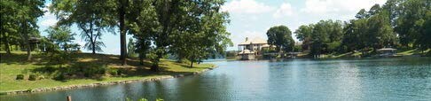 Foto del edificio - 110 Pinewood Dr
