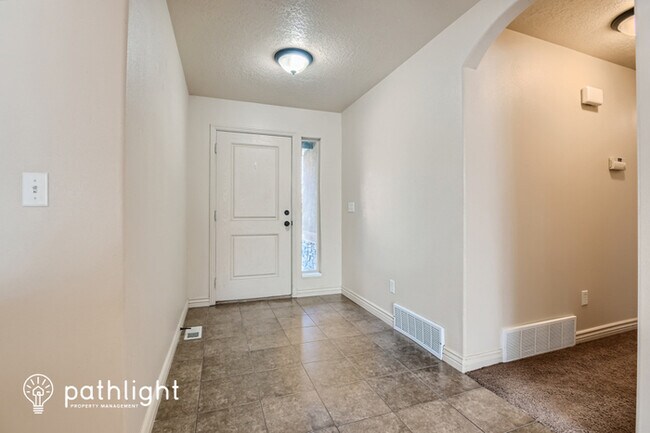 Building Photo - 1786 East Sunrise Drive, Eagle Mountain, U...