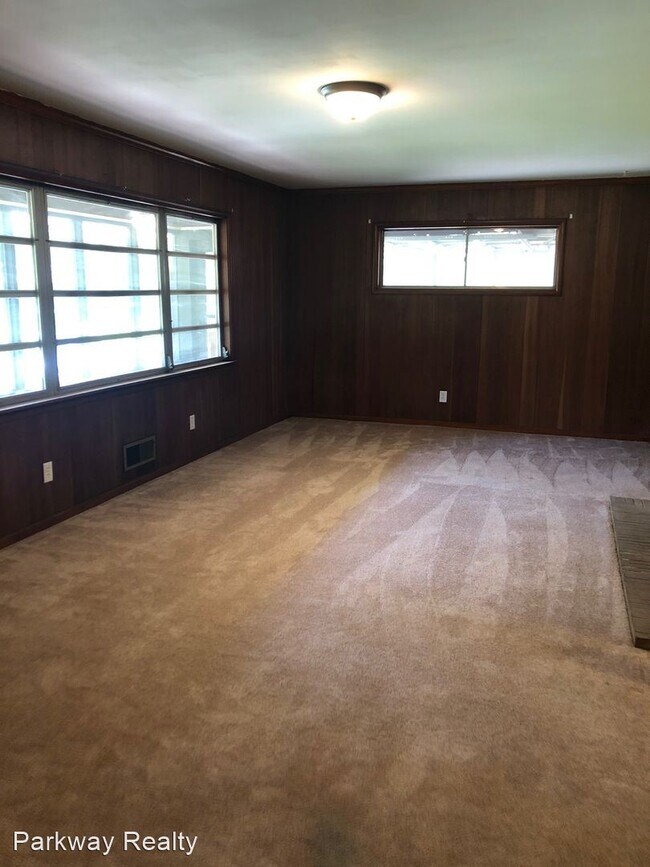 Building Photo - 3 br, 2 bath House - 729 Park Lane