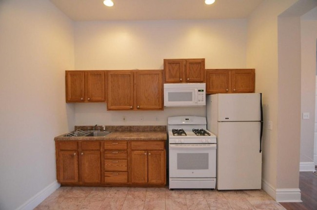 Foto del edificio - 2251 S Jefferson Ave. #2nd FL front