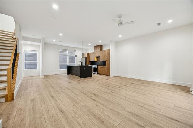 Foto del edificio - 2206 Arroyo Ave