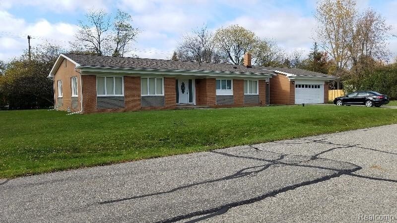 Primary Photo - 29525 Greening St