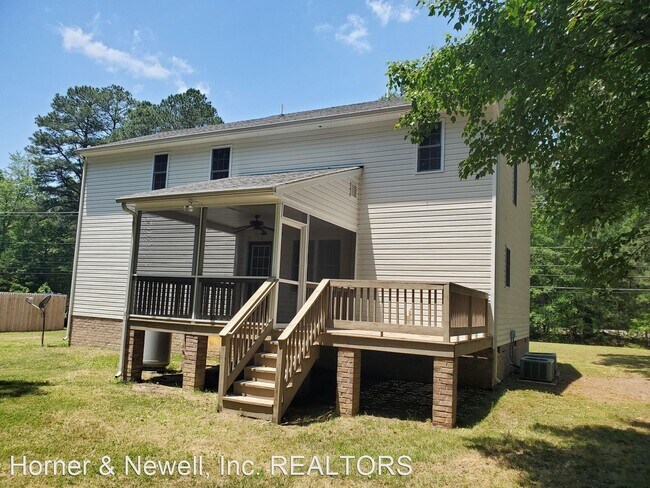 Building Photo - 4 br, 3.5 bath House - 7549 Belmont Road