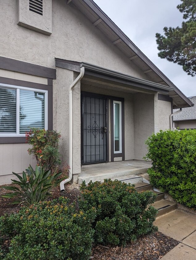 Foto principal - Fully Upgraded 3 Bed/2 Bath Condo - Poway