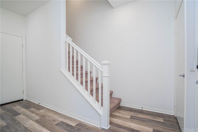 Building Photo - 8000 Cypress Ln