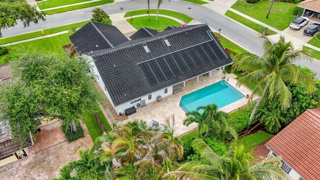 Building Photo - Frenchman’s Landing gated community Resort-Style Living: Pool Home
