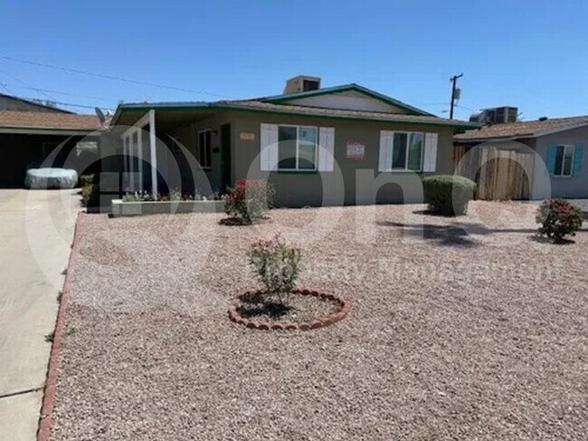 Foto del edificio - 1717 N 42nd St