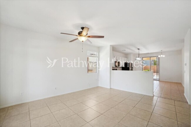 Foto del edificio - 11781 W Overlin Ln