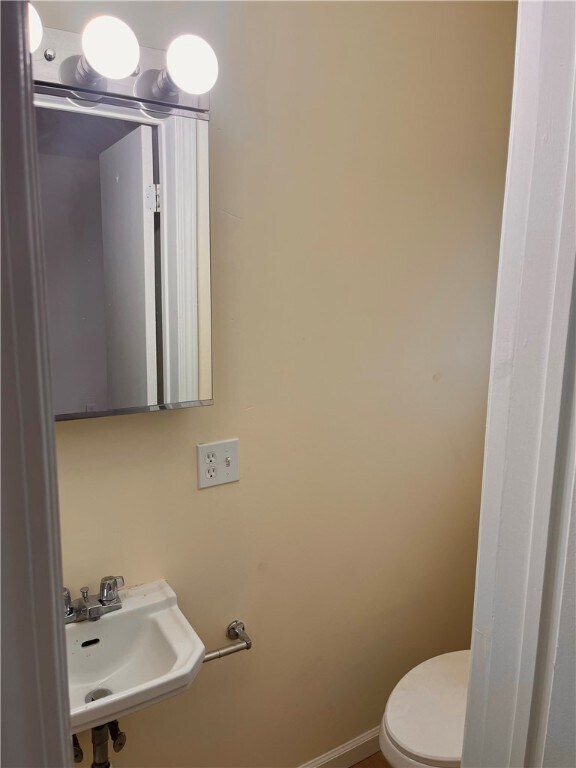 Foto del edificio - 1685 Monroe Ave