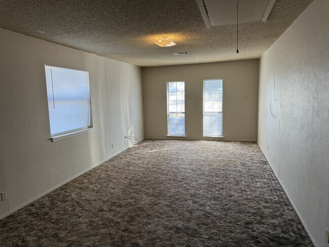 Foto del edificio - 371 Rs County Rd 2140