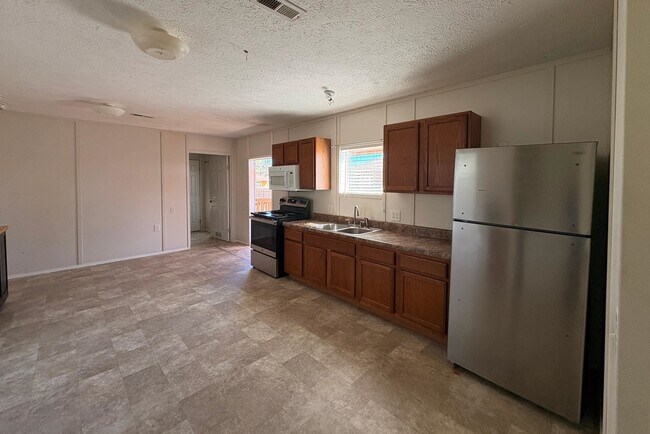 Foto del edificio - 606 Buckwheat Dr