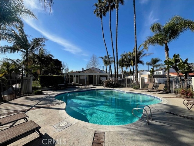 Building Photo - 7045 Seawind Dr