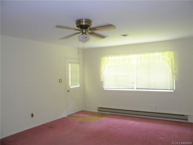 Building Photo - 10 Hawaii Way