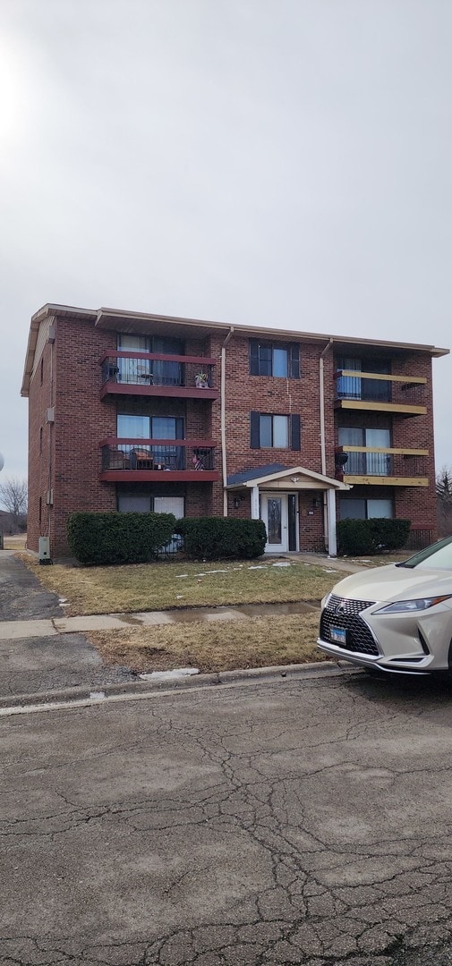 Building Photo - 4561 Heartland Dr