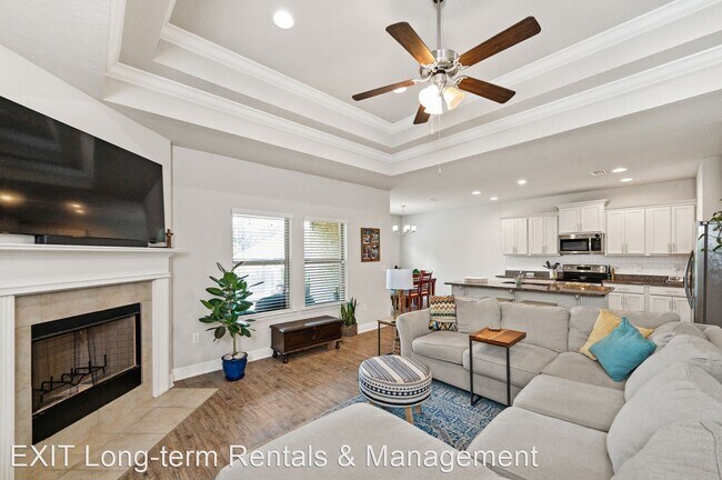 Building Photo - 3 br, 2 bath House - 666 Whittington Avenue