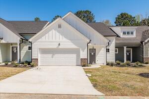 Primary Photo - 535 Oxbow Dr