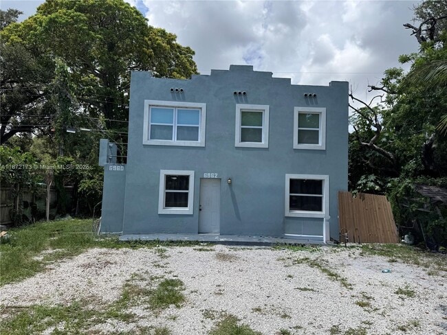 Building Photo - 6960 NW 2nd Ct