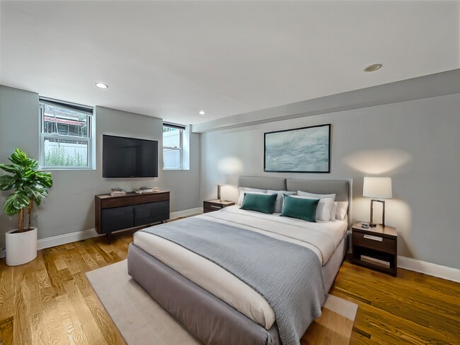 Foto del edificio - 653 E 96th St