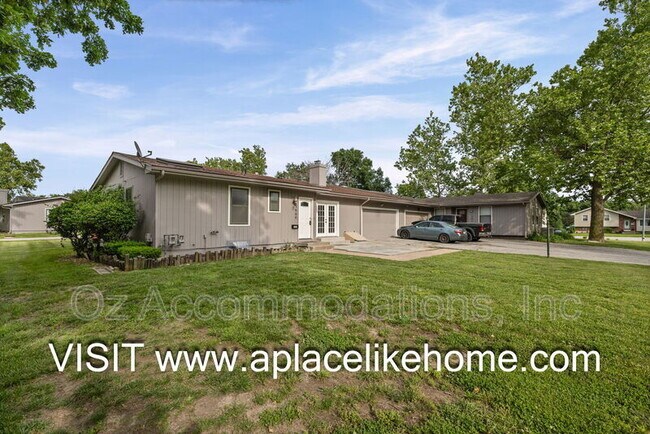 Foto del edificio - 13909 Falkirk Cir