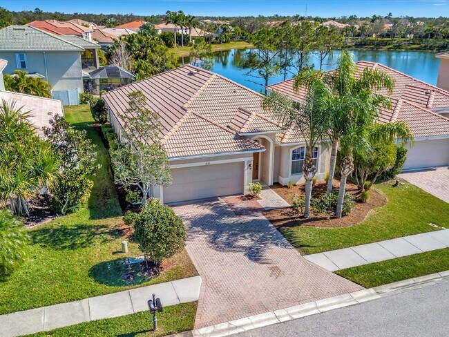 Foto del edificio - Pristine 4 bed/ 2 bath Annual Rental in Stoneybrook of Venice