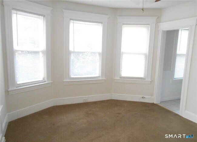 Foto del edificio - 166 Booth St