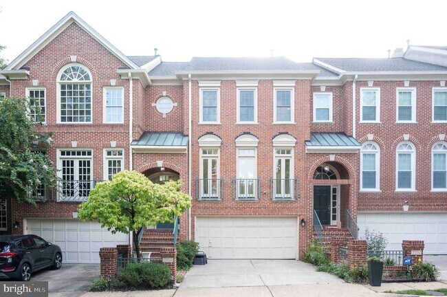 Building Photo - 7704 Annandale Mains Ct