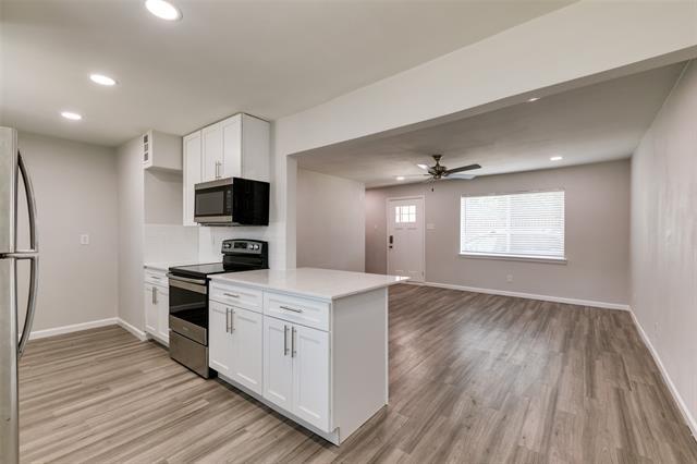 Foto principal - 5444 Gaston Ave