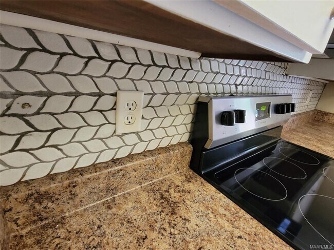 Foto del edificio - 5302 Rexford Ct