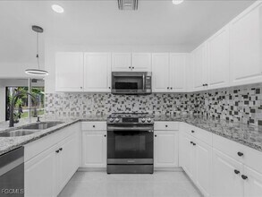 Building Photo - 741 Boulogne Ct