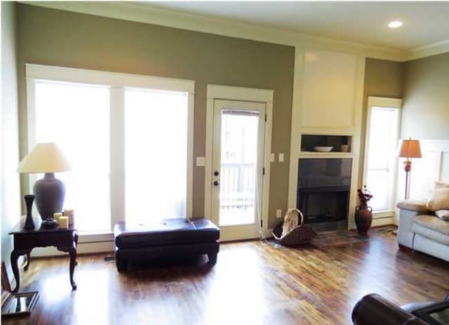 Foto del edificio - 1362 Essex Manor Cir