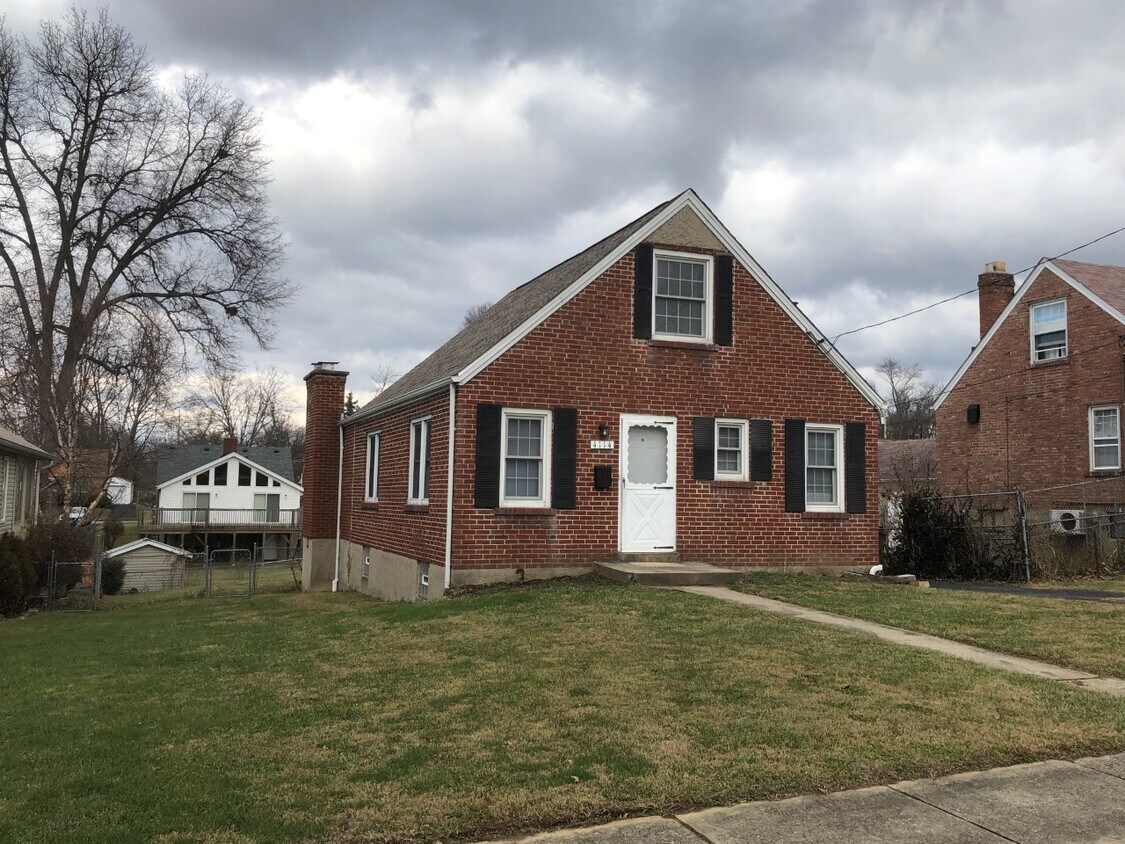 4114 Estermarie Dr, Cincinnati, OH 45236 House Rental in Cincinnati