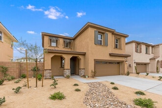 Building Photo - 73502 Travers St