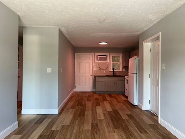 Foto del edificio - 614 37th Ave N