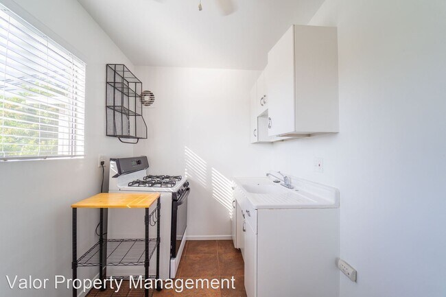 Foto del edificio - 1561-1563 Linwood St