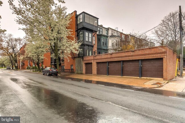 Foto del edificio - 1601 Bolton St