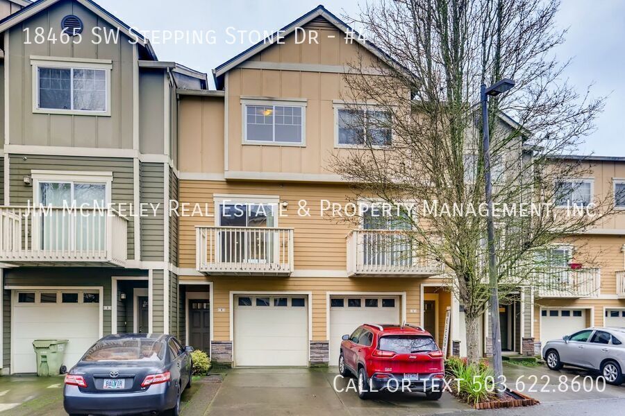 Foto principal - 3 bed/ 2.1 bath Townhome near Nike, Intel,...