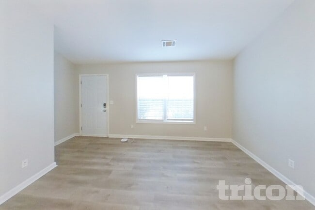 Building Photo - 126 Millwheel Dr
