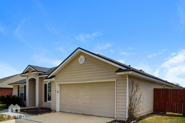 Foto del edificio - 3225 Button Wood Dr