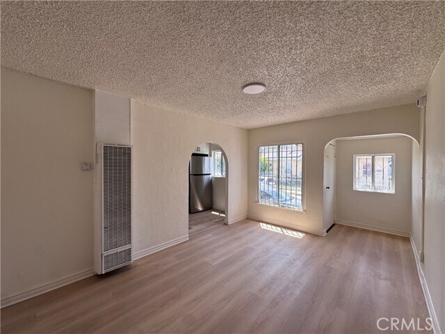 Foto del edificio - 8220 Wall St