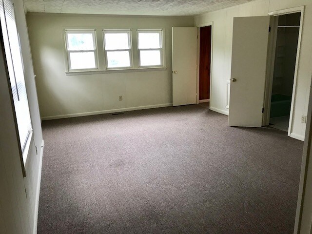 Foto del edificio - 519 E Lincoln Ave