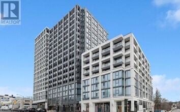 Building Photo - 2020-2020 Bathurst St