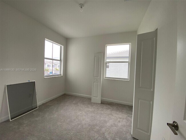 Foto del edificio - 16260 SW 291st St