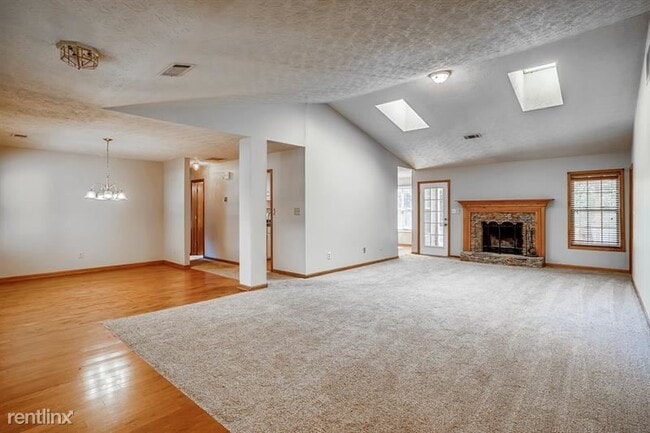 Building Photo - 3 br, 2 bath House - 140 Knight Way
