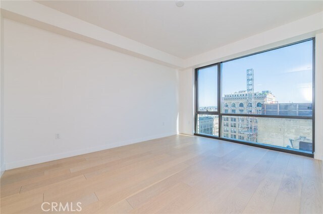 Foto del edificio - 400 S Broadway