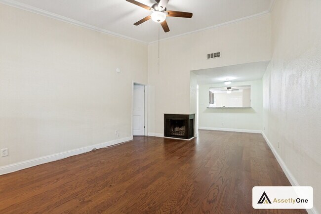 Foto del edificio - Updated North Dallas Townhome | 2 Pools | Clubhouse | Richardson ISD | Private Backyard