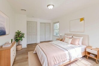 Building Photo - 2593 Washington St