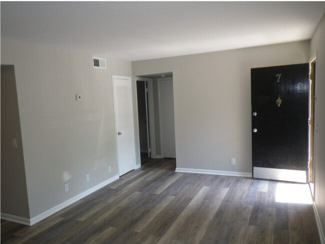 Foto del edificio - Acklen Park Properties