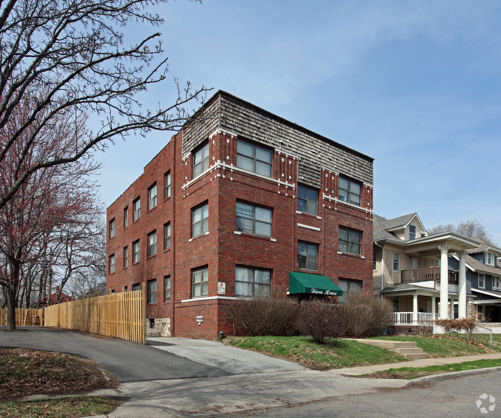 Foto principal - 4042-4044 Harrison St