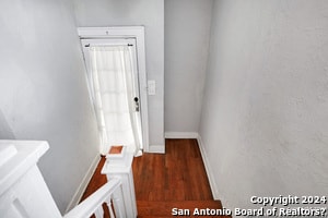 Building Photo - 527 Fulton Ave